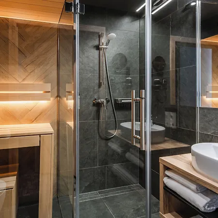 Aqua & Wellness By Grano